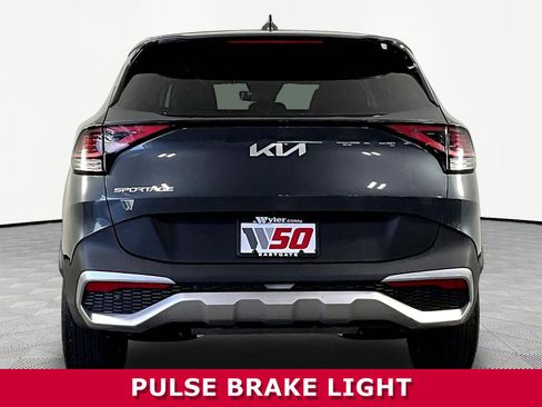 Used 2025 Kia Sportage EX FWD image 5