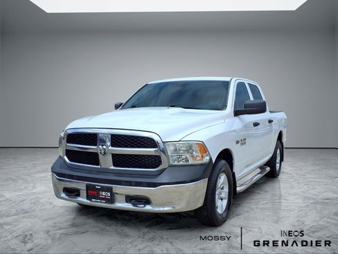 Used 2016 RAM 1500 Tradesman w/ Popular Equipment Group AWD/4WD image 4