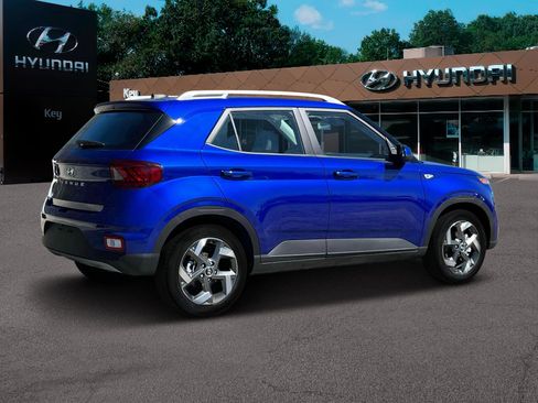 New 2025 Hyundai Venue Limited image 8