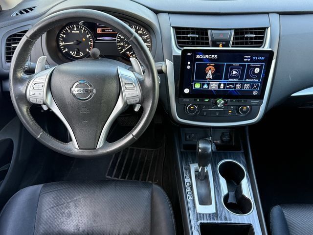 Used 2017 Nissan Altima 2.5 SR w/ Midnight Edition Package FWD image 11