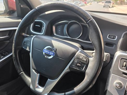 Used 2017 Volvo S60 T5 Inscription AWD/4WD image 12