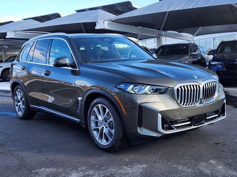 New 2026 BMW X5 xDrive50e AWD/4WD image 5