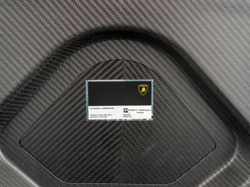 Used 2025 Lamborghini Revuelto AWD/4WD image 48