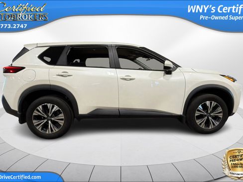 Used 2023 Nissan Rogue SV AWD/4WD image 4