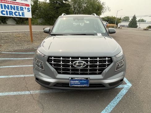 Certified 2023 Hyundai Venue SEL FWD image 8