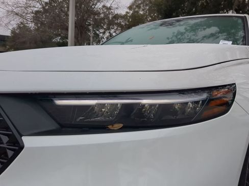 Used 2025 Honda Accord Sport image 10