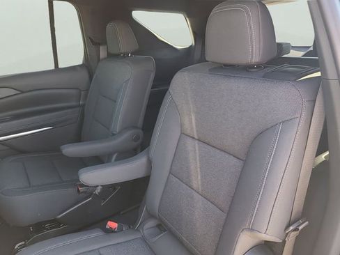 New 2026 Chevrolet Traverse LT FWD image 14