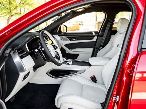 New 2026 Jaguar F-PACE R-Dynamic S image 13