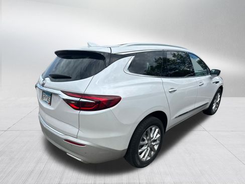 Used 2021 Buick Enclave Premium w/ Sun and Sites Package AWD/4WD image 7