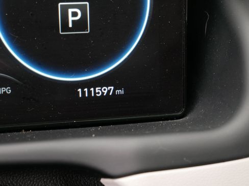 Used 2022 Hyundai Tucson Limited AWD/4WD image 34