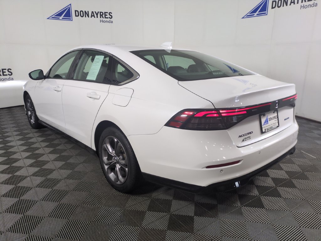 Certified 2024 Honda Accord EX-L image 4