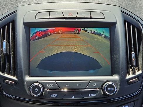 Used 2016 Buick Regal Premium FWD image 23