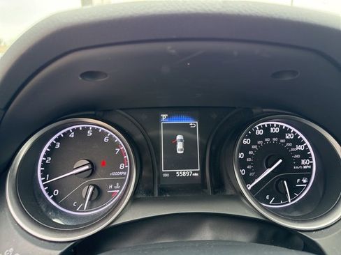 Used 2023 Toyota Camry SE image 13
