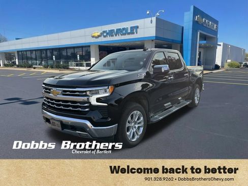 Used 2023 Chevrolet Silverado 1500 LTZ w/ LTZ Premium Package AWD/4WD image 3