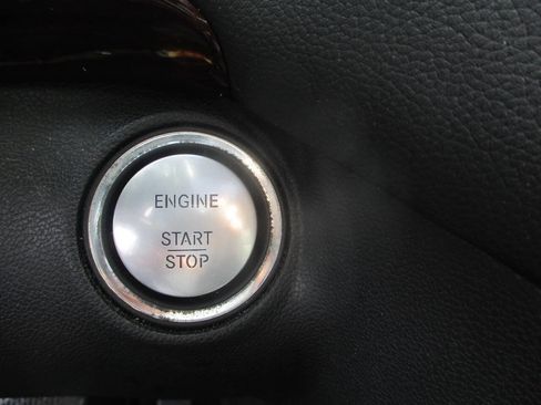 Used 2010 Mercedes-Benz GL 450 4MATIC image 15