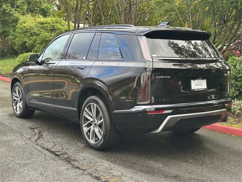 New 2026 Cadillac Vistiq Sport image 3