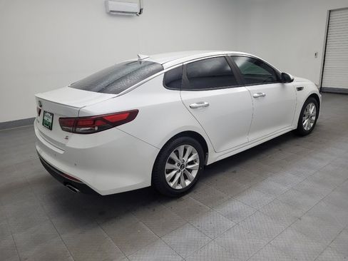 Used 2018 Kia Optima S image 10