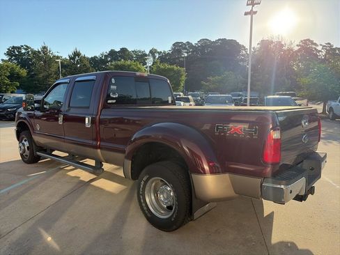 Used 2011 Ford F350 Lariat w/ Lariat Ultimate Pkg AWD/4WD image 3