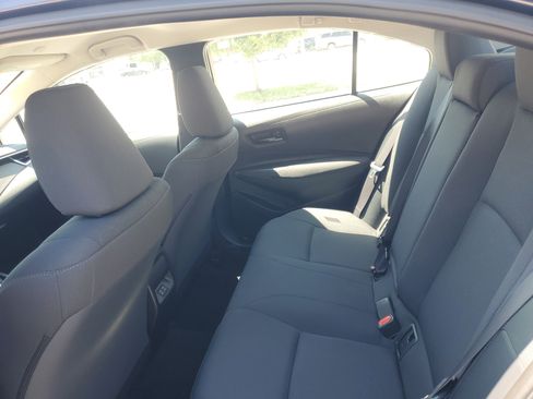 Used 2023 Toyota Corolla LE image 11