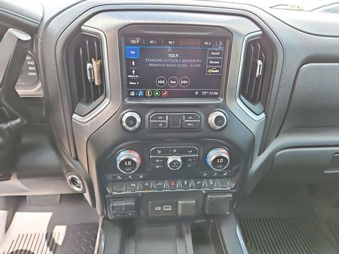 Used 2019 GMC Sierra 1500 Denali AWD/4WD image 17
