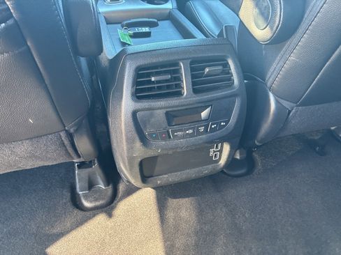 Used 2022 Honda Pilot Special Edition image 18