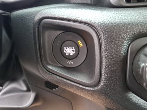 New 2026 Jeep Gladiator Sport AWD/4WD image 18