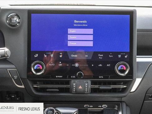 Certified 2024 Lexus GX 550 w/ Accessory Package (Z1) AWD/4WD image 16