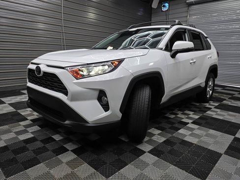 Used 2020 Toyota RAV4 XLE w/ Convenience Package AWD/4WD image 42