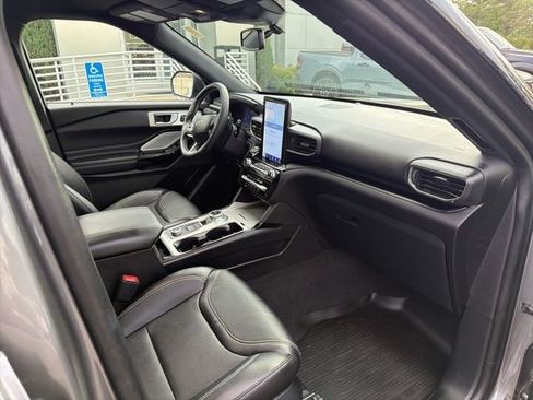 Used 2023 Ford Explorer ST w/ Equipment Group 401A AWD/4WD image 10