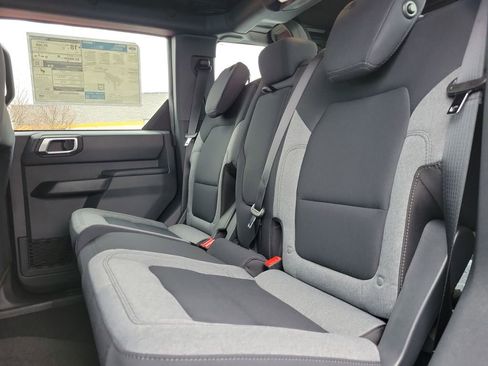 New 2025 Ford Bronco 4-Door w/ Sasquatch Package image 9