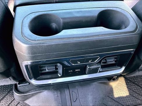 Used 2023 GMC Sierra 2500 AT4 w/ Gooseneck/5TH Wheel Package AWD/4WD image 11