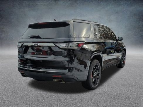 Certified 2018 Chevrolet Traverse Premier w/ Redline Edition image 9