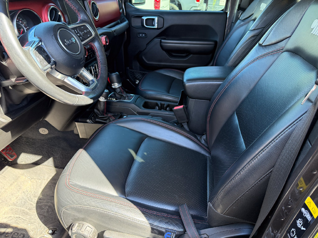 Used 2021 Jeep Gladiator Rubicon AWD/4WD image 24