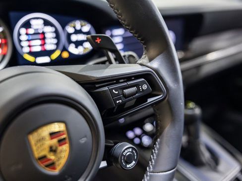 Used 2023 Porsche 911 GT3 image 17