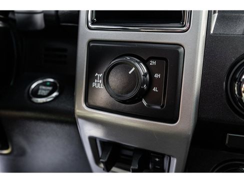 Used 2018 Ford F250 Lariat w/ Lariat Ultimate Package image 24