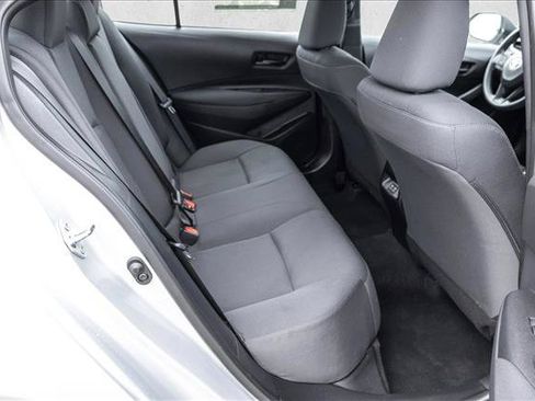 Used 2025 Toyota Corolla LE FWD image 22