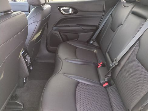 New 2026 Jeep Compass Latitude image 17