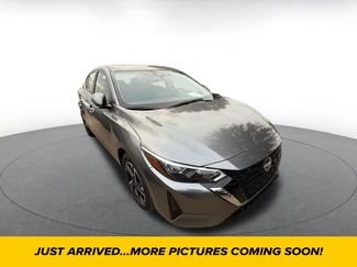 Used 2025 Nissan Sentra SV video 1