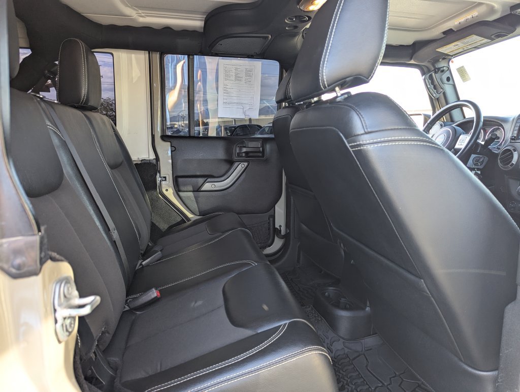 Used 2017 Jeep Wrangler Unlimited Sport AWD/4WD image 28