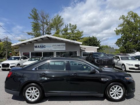 Used 2014 Ford Taurus SE FWD image 3
