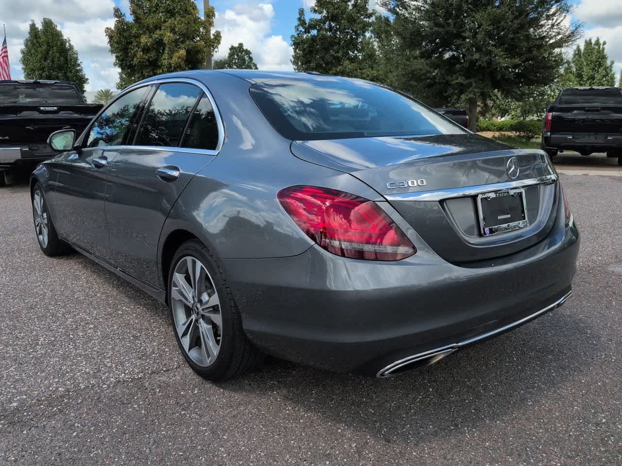 Used 2019 Mercedes-Benz C 300 Sedan image 4