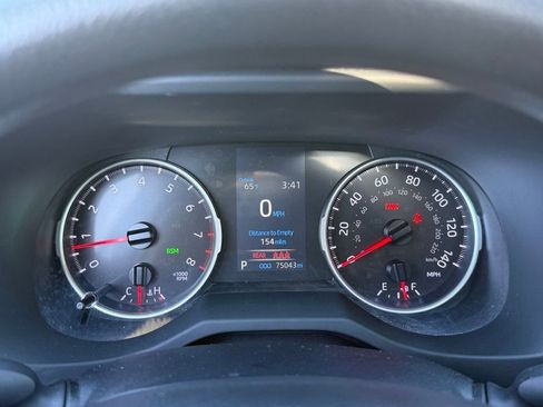 Used 2019 Toyota RAV4 XLE w/ Convenience Package image 34