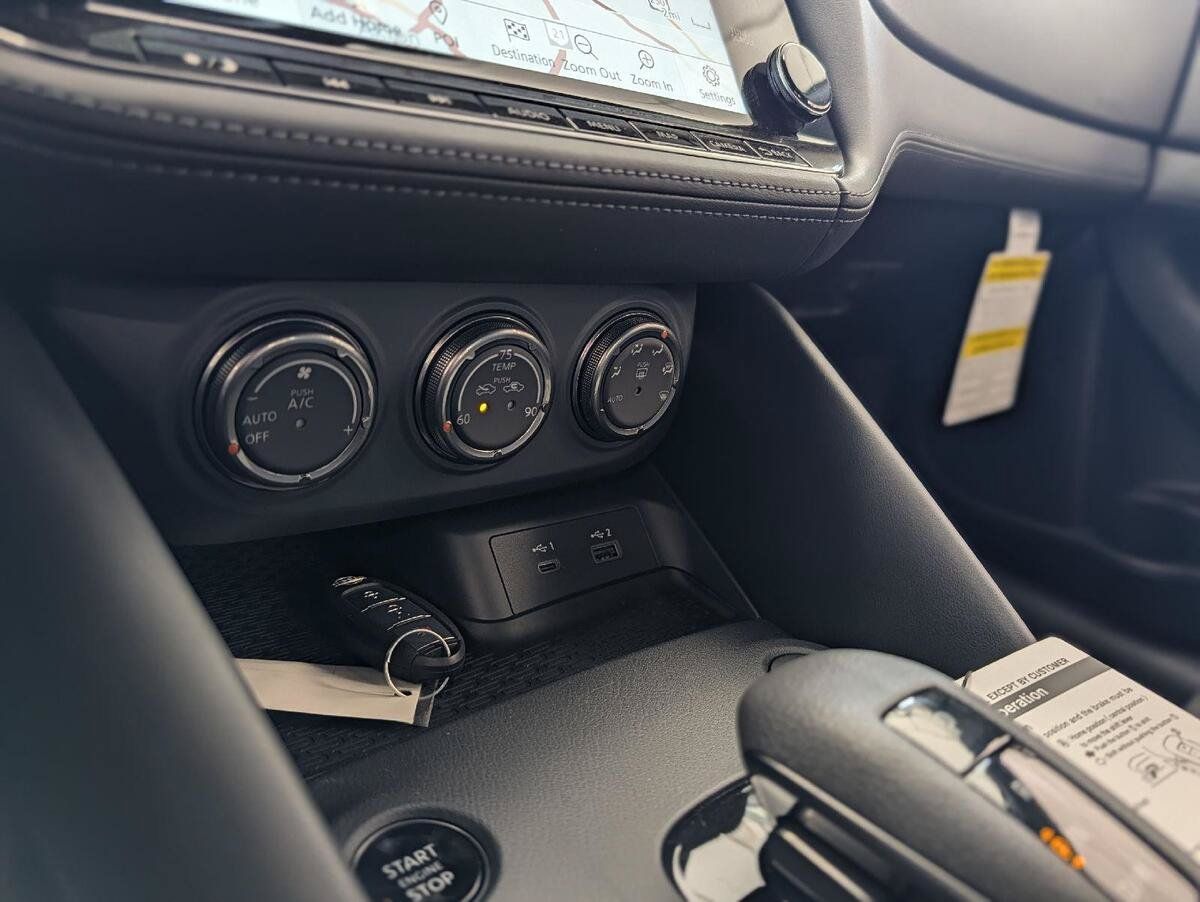 New 2026 Nissan Z Performance w/ Floor Mat Package RWD image 40