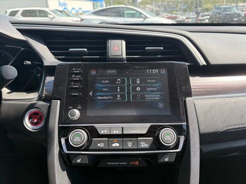 Used 2020 Honda Civic EX image 8