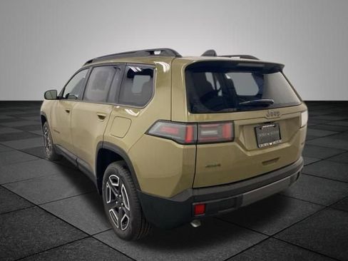 Used 2026 Jeep Cherokee Laredo AWD/4WD image 4