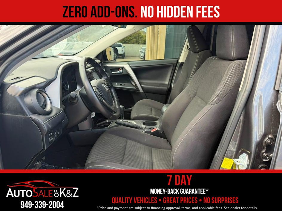 Used 2017 Toyota RAV4 XLE w/ Carpet Mat Package AWD/4WD image 16