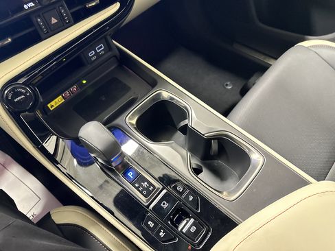 Used 2024 Lexus NX 350 AWD image 26