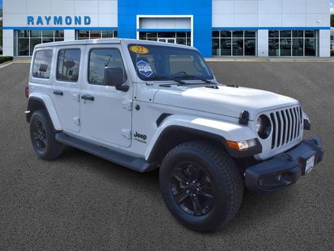 Used 2022 Jeep Wrangler Unlimited Sahara image 1
