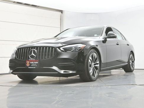 Used 2022 Mercedes-Benz C 300 4MATIC Sedan image 32