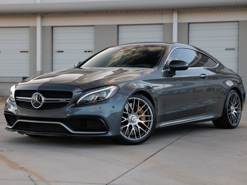 Used 2017 Mercedes-Benz C 63 AMG S image 1